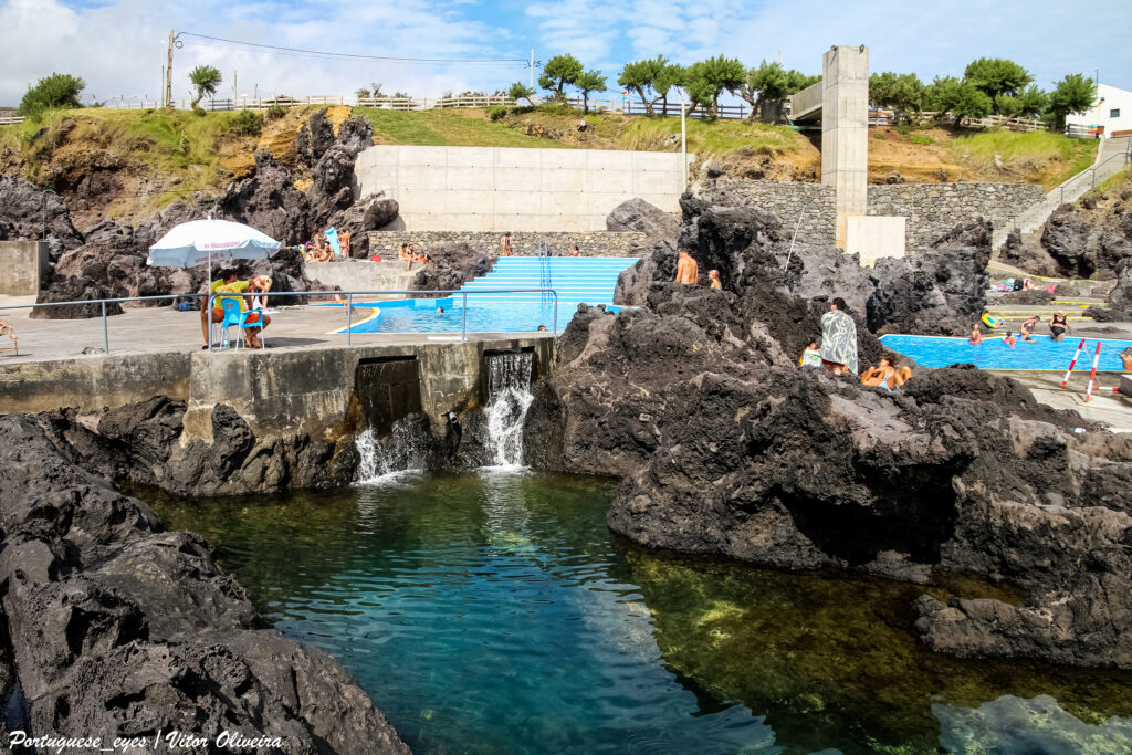 21955f0ethumbnail A beleza das piscinas: desfrute de momentos relaxantes