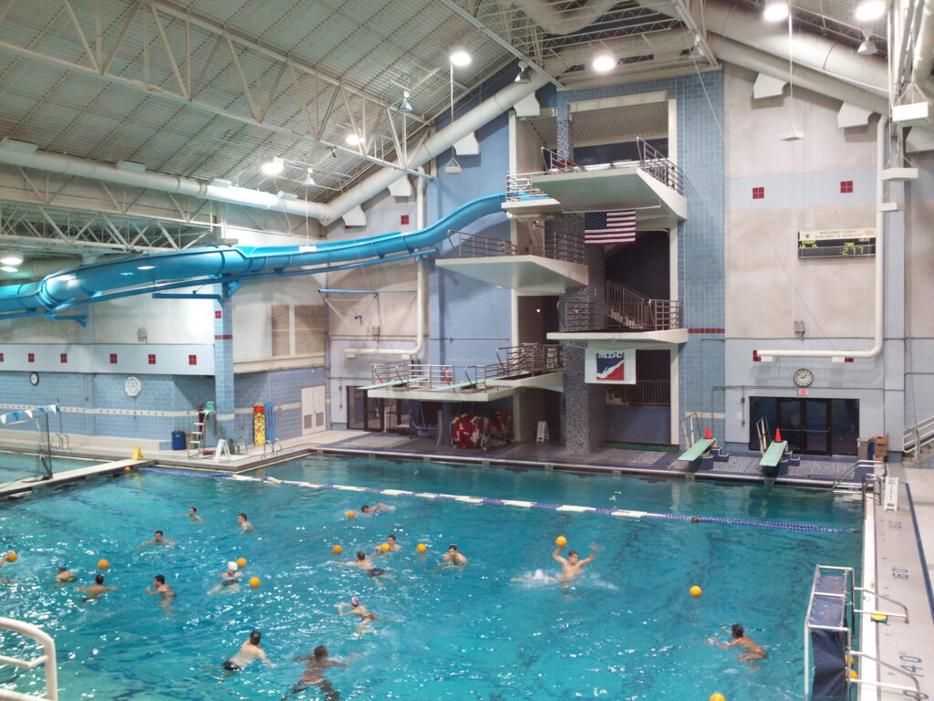 58cf1a5fthumbnail Localização da piscina: quintal, jardim, terraço, etc.