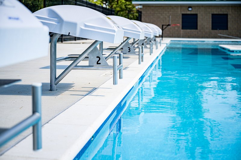 6b04c7eethumbnail Formas de piscina: retangular, redonda, oval, etc.