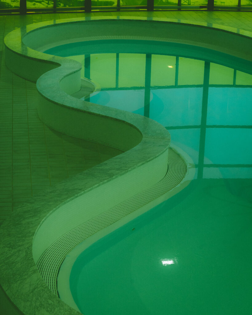 a6b22a99thumbnail Forma da piscina: retangular, redonda, oval, etc.