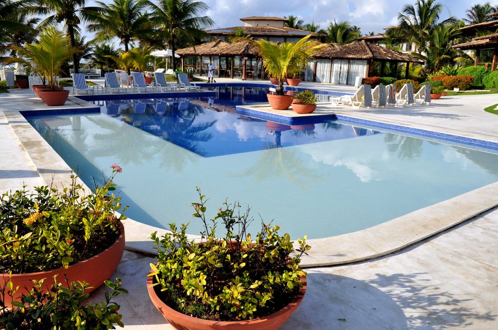 34721d90thumbnail Decoração de piscinas: móveis, acessórios, paisagismo, etc.