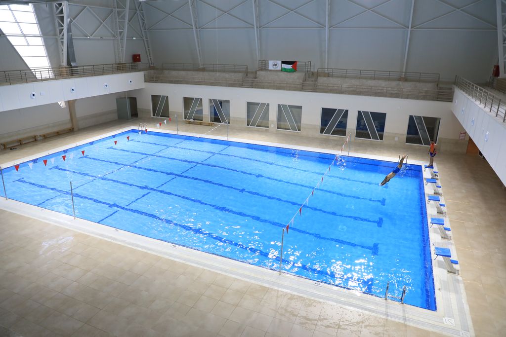 6fe77610thumbnail Tamanho da piscina: 20, 30, 40, 50 metros quadrados, etc.