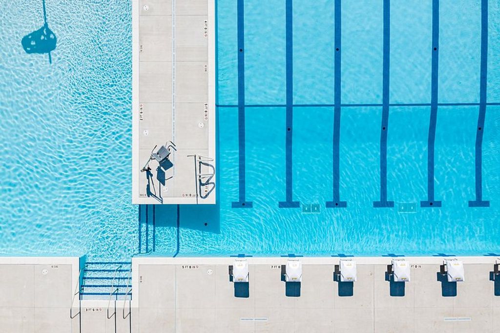 bf049cbfthumbnail Economizar em Produtos para Piscina