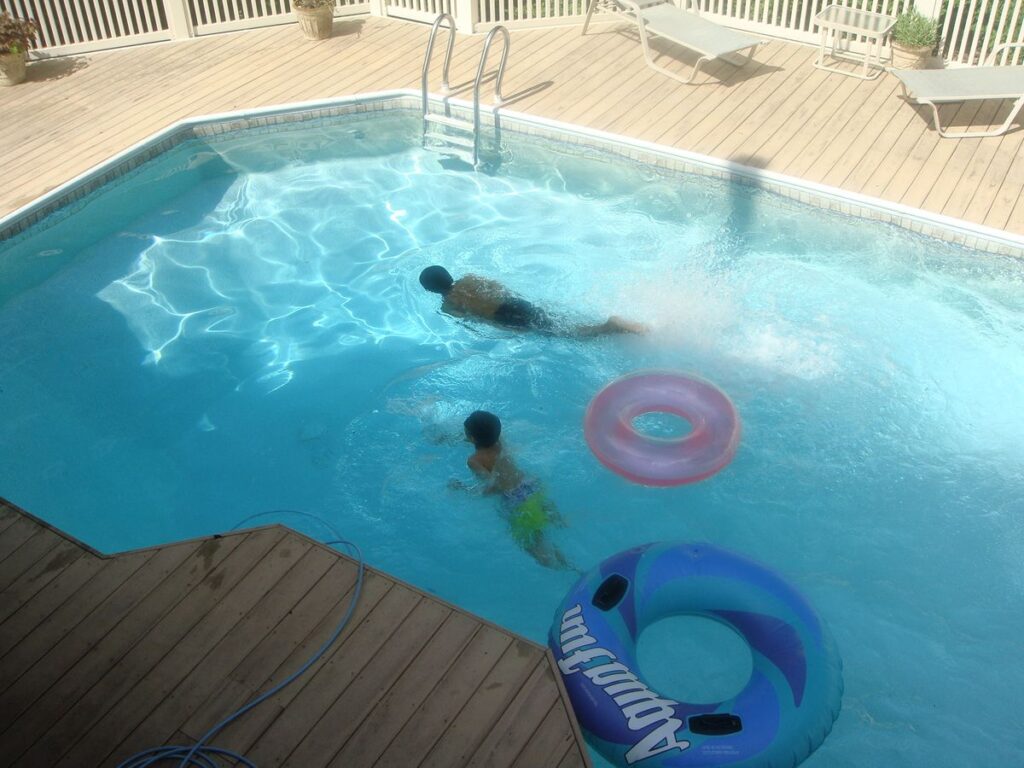 b0b88b41thumbnail Piscina Como Diferencial Competitivo de Negócio